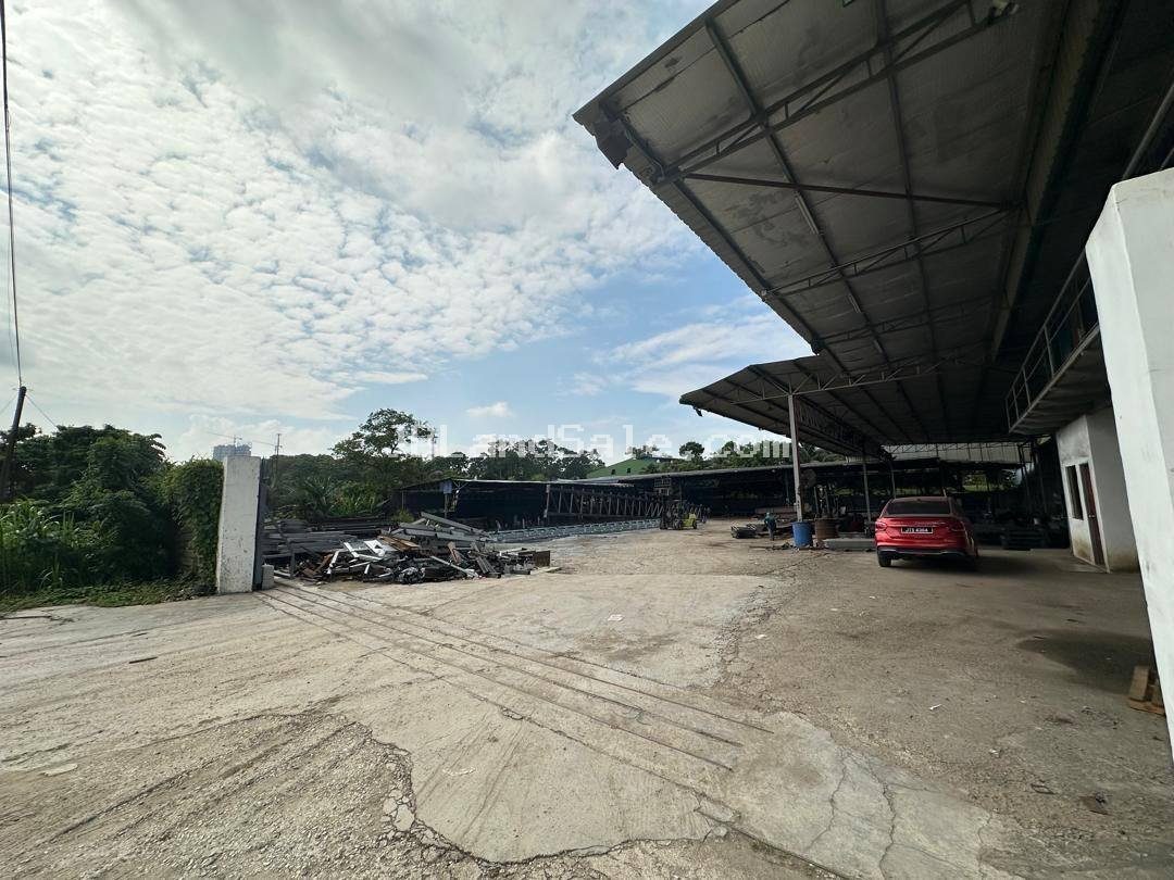 Tampoi Industrial Zoning Land for Sale — Jalan Riang, Taman Gembira, 43,150 Sqft